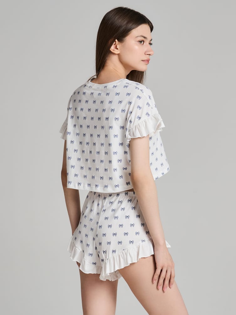 Пижама с рюшами и принтом бантиков