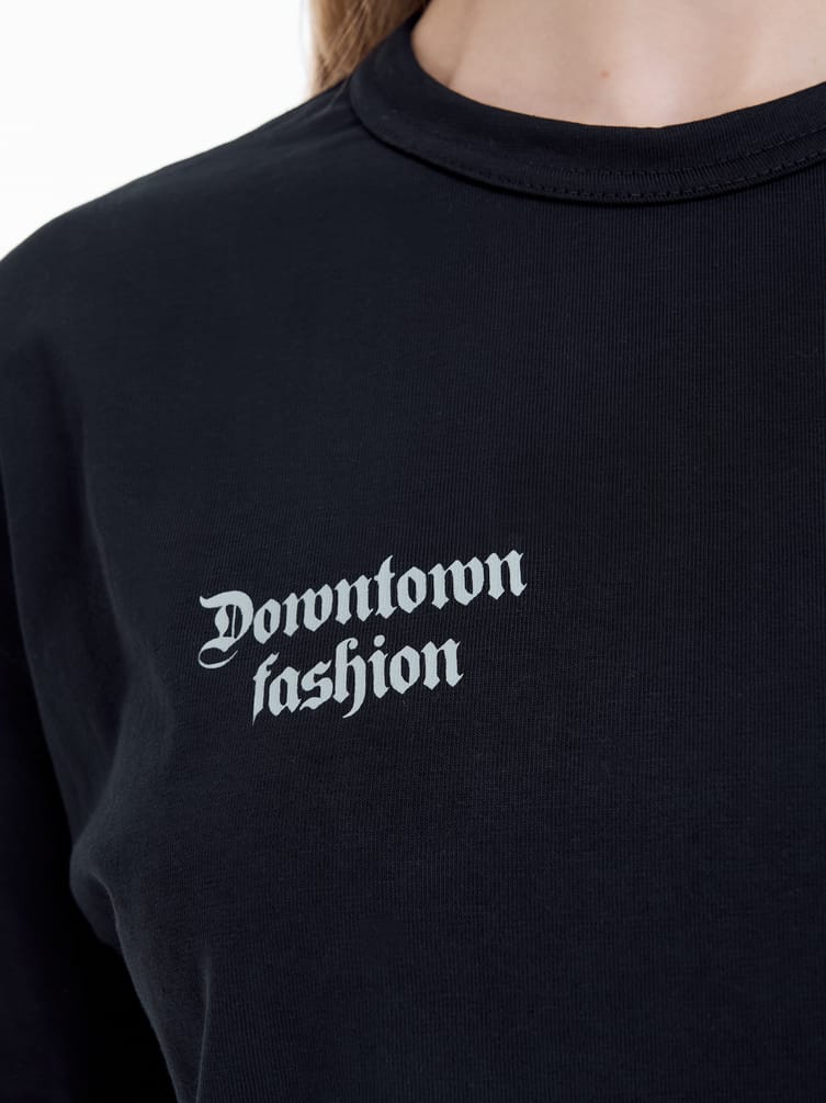 Футболка оверсайз с надписью rebellious