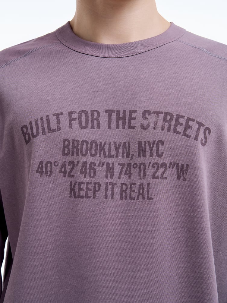 Лонгслив оверсайз с надписью