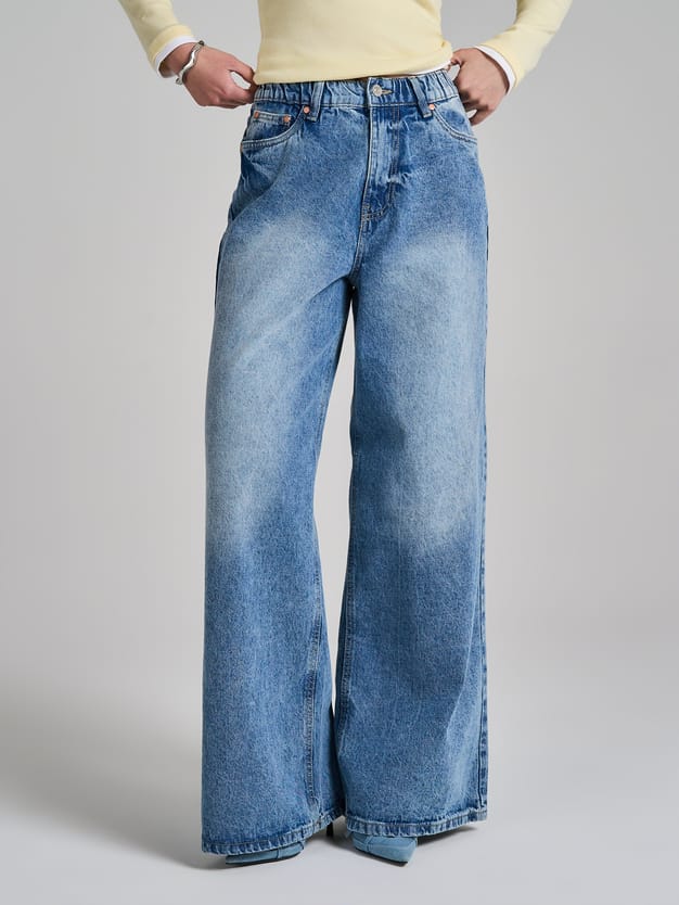 Джинсы широкие на резинке