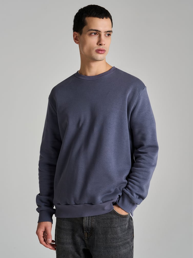 Утепленный свитшот с начесом