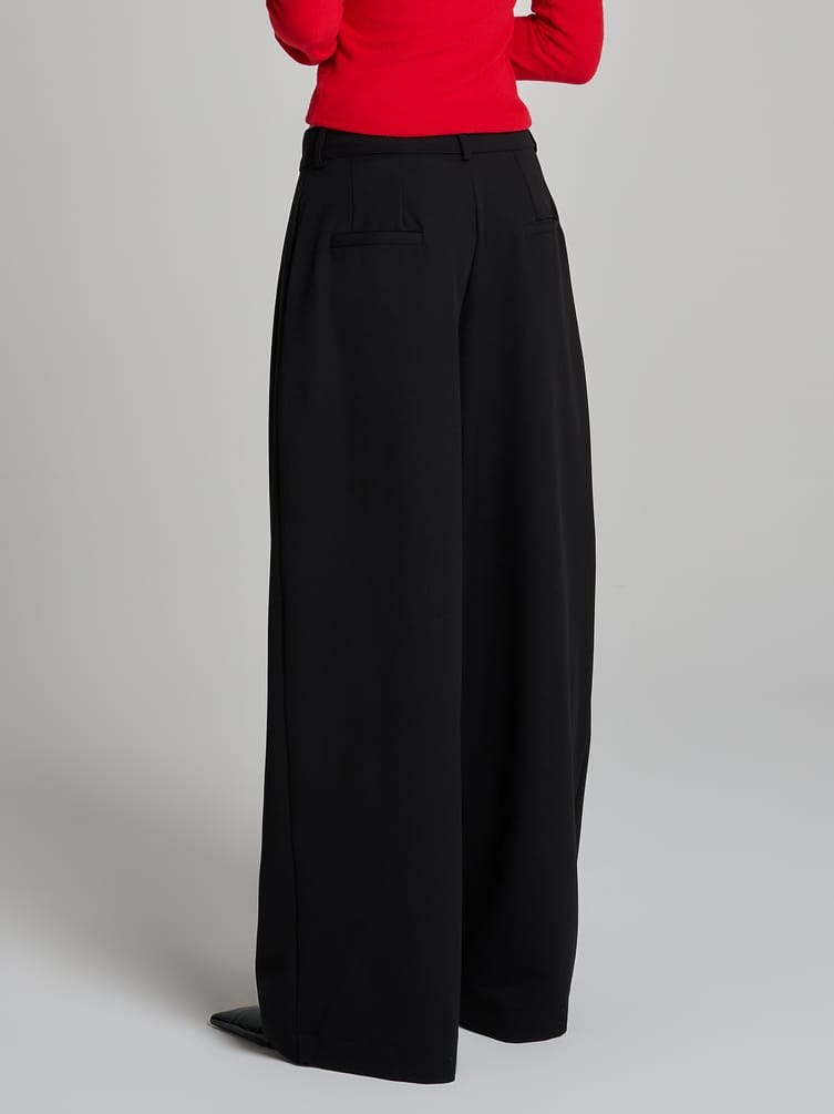 Брюки классические широкие