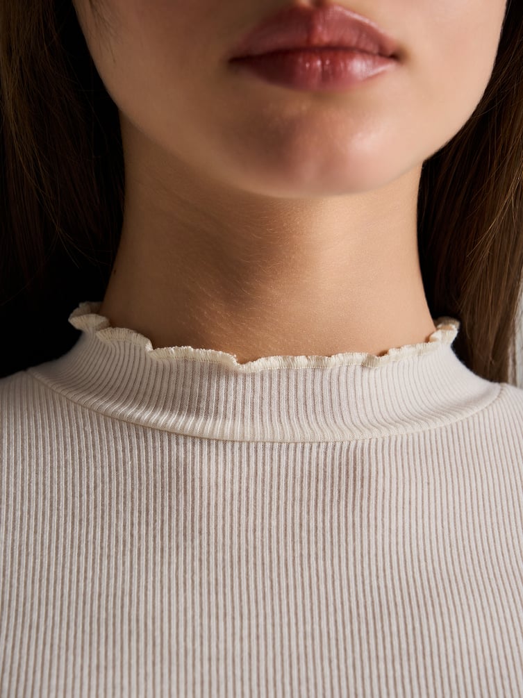 Водолазка лапша с высоким горлом