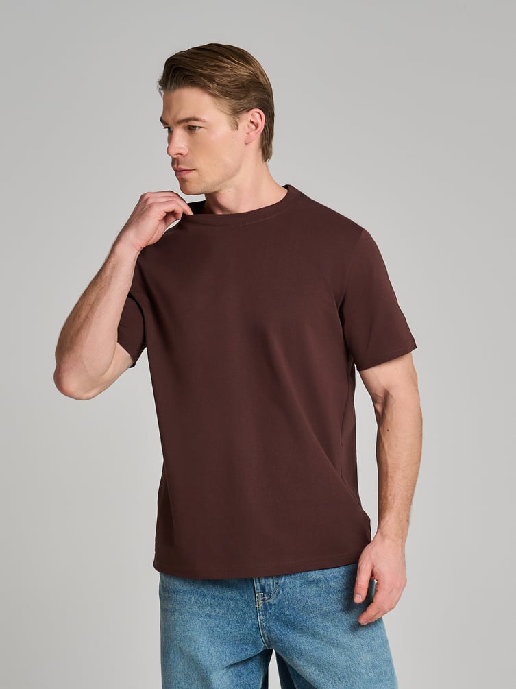 Плотная базовая классическая футболка