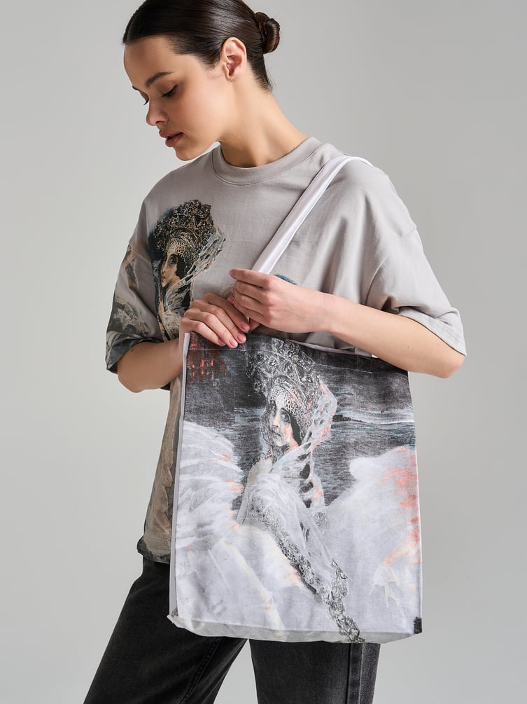 Сумка-шоппер с принтом картин Третьяковской галереи