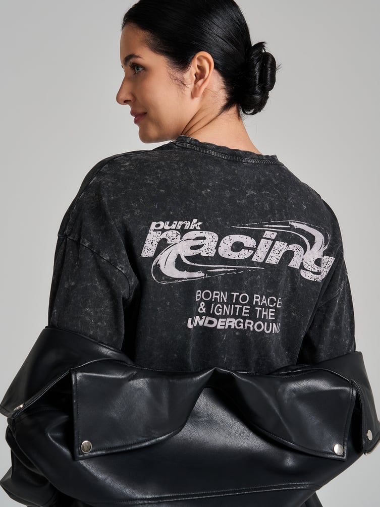 Футболка варенка оверсайз с надписью на спине