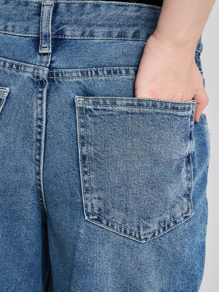 Джинсы багги с вареным эффектом