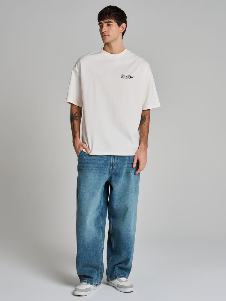 Футболка оверсайз с принтом на спине