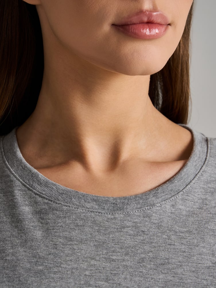 Полосатая пижама с футболкой и шортами