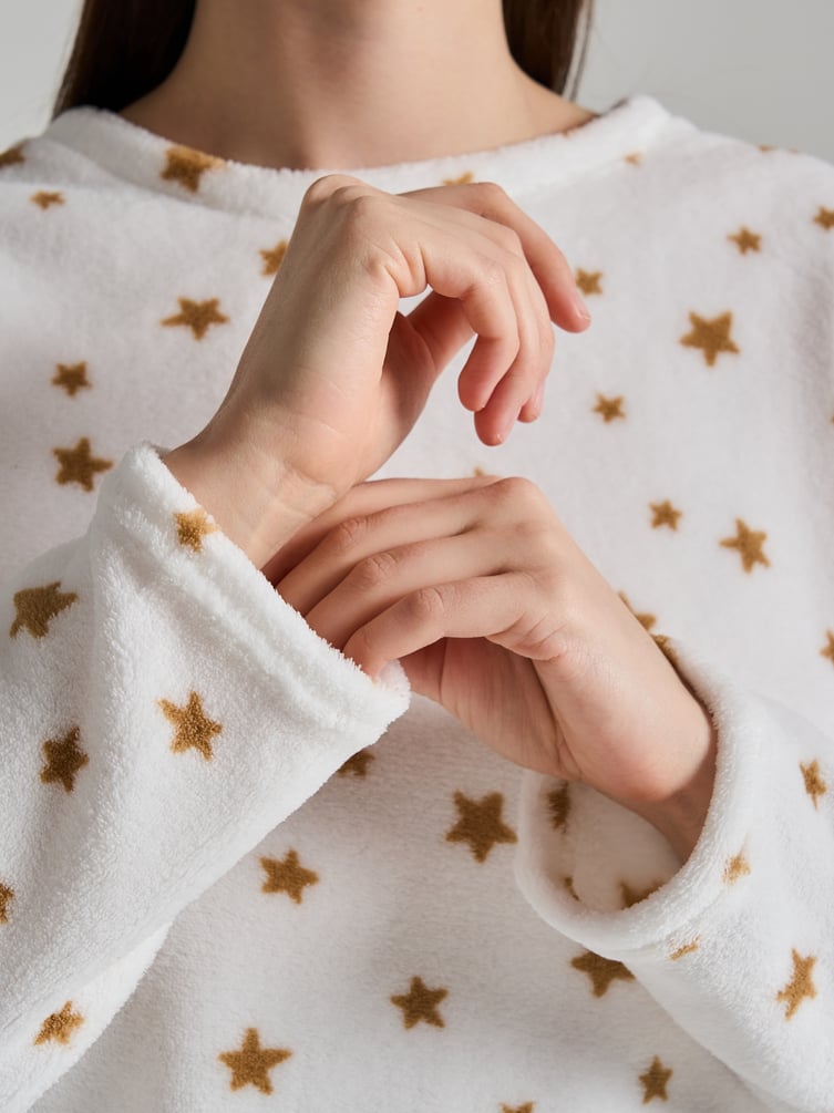 Плюшевая пижама со звездочками