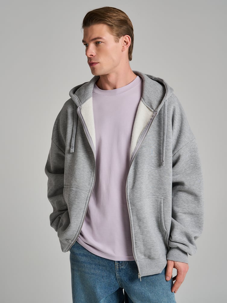 Плотная базовая классическая футболка