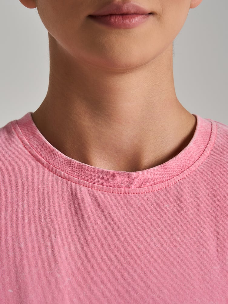 Футболка оверсайз с вареным эффектом