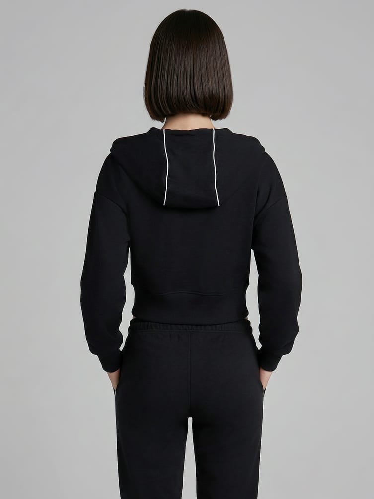 Укороченная толстовка с капюшоном