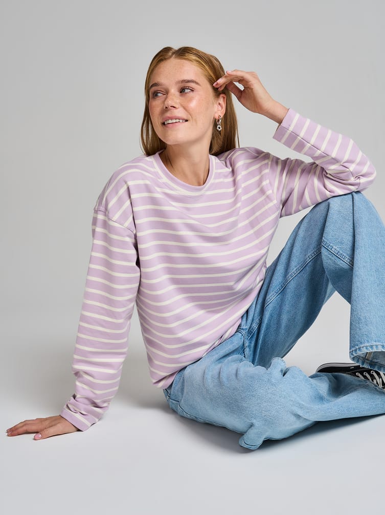 Лонгслив в полоску плотный