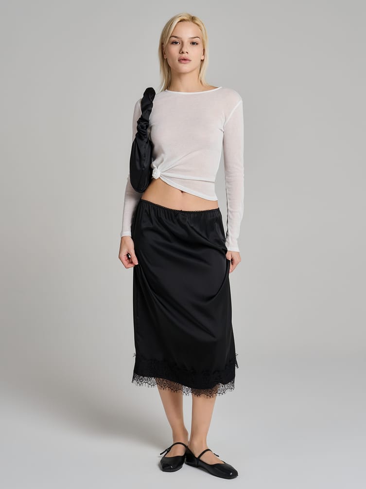 Юбка миди атласная с кружевом в бельевом стиле