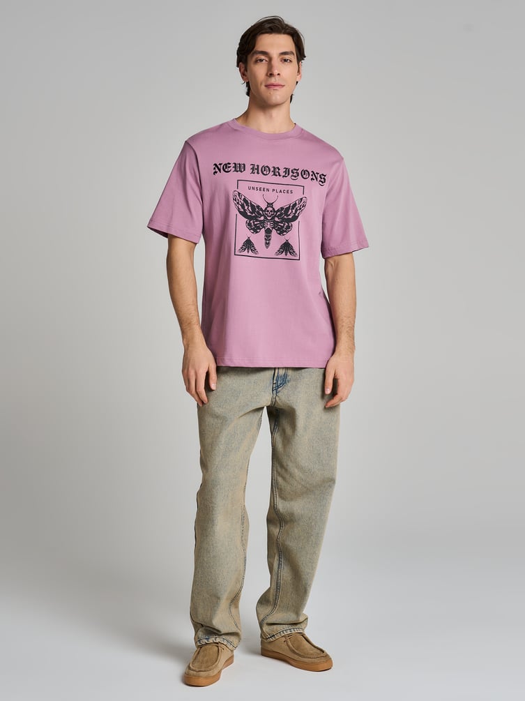 Футболка оверсайз с принтом мотылька