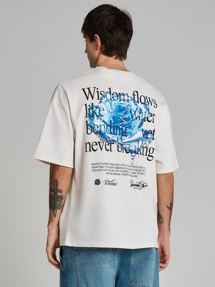 Футболка оверсайз с принтом на спине