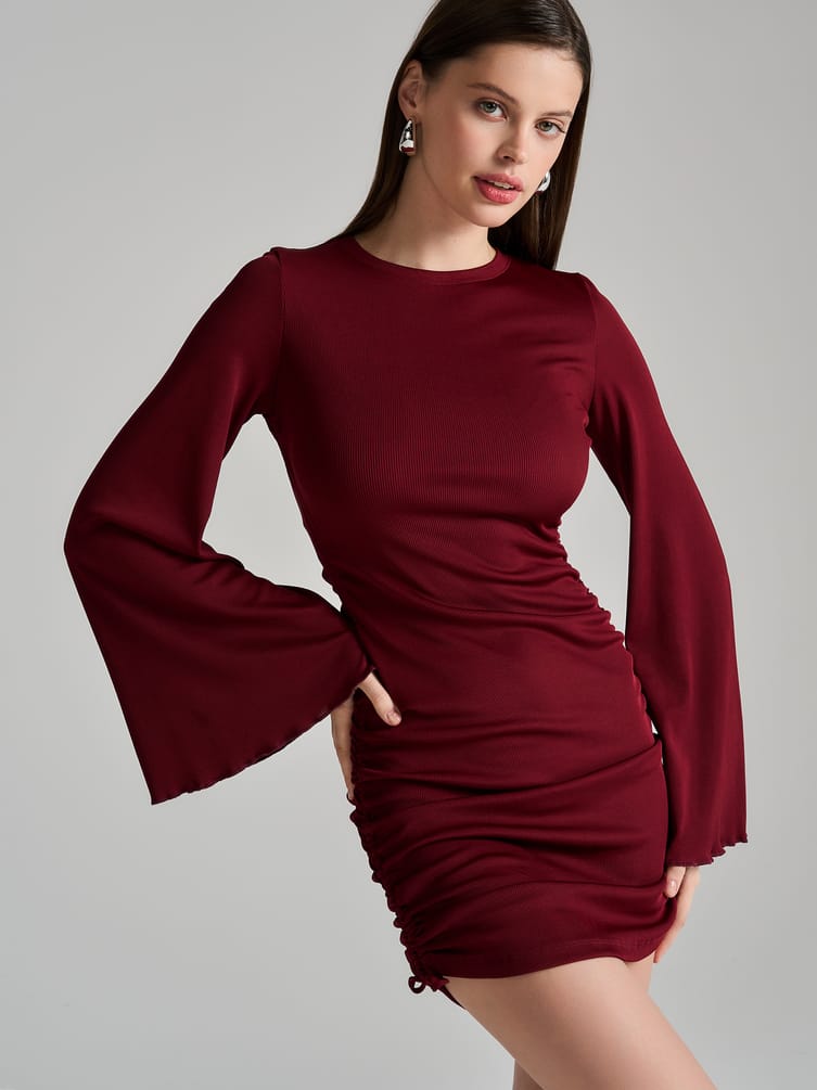 Короткое платье лапша с завязками