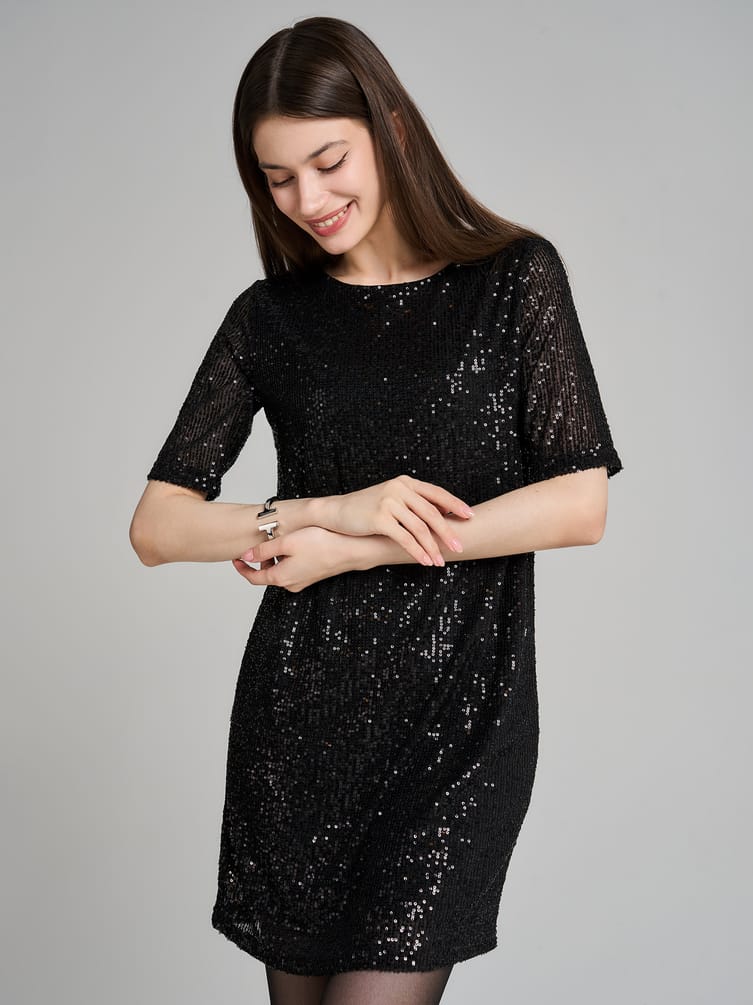 Вечернее блестящее платье с пайетками