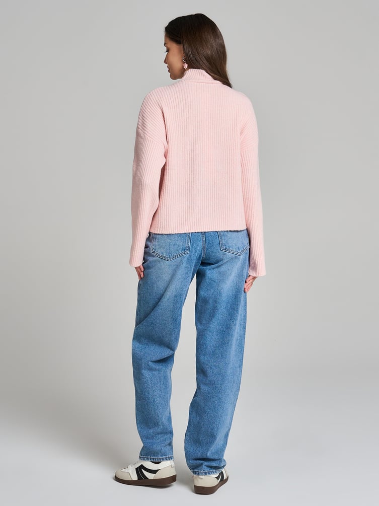 Свитер вязаный теплый