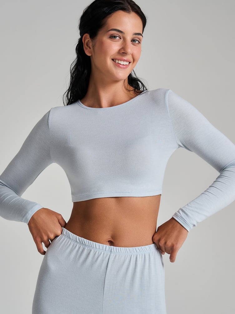 Пижама с кроп-топом и брюками