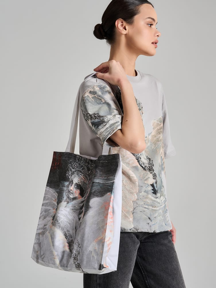 Сумка-шоппер с принтом картин Третьяковской галереи