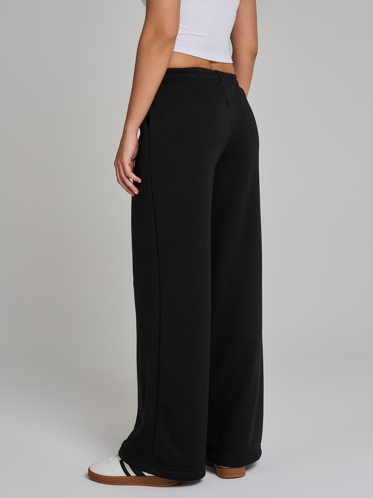 Брюки широкие утепленные с начесом