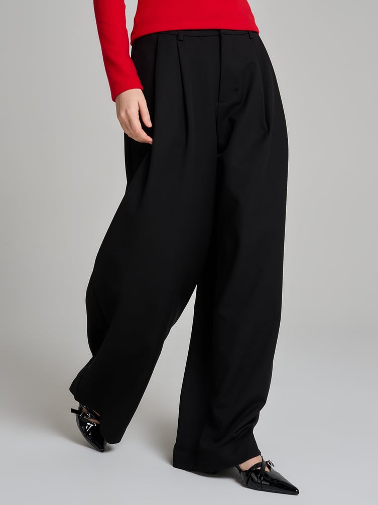 Брюки классические широкие