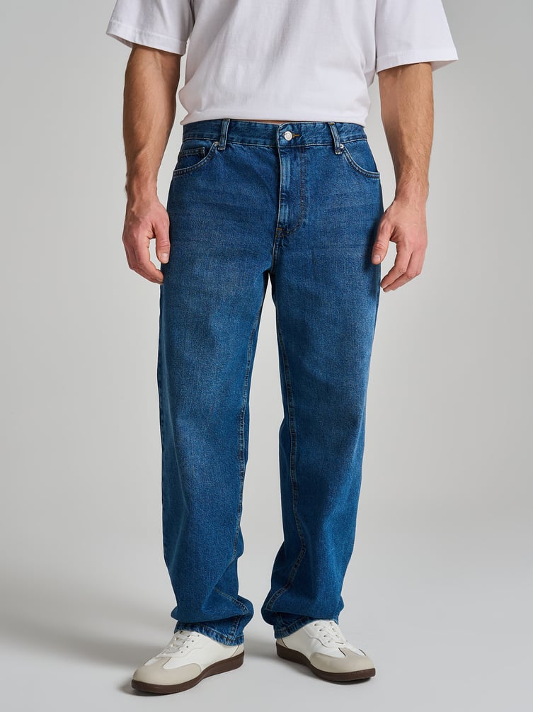 Широкие повседневные джинсы