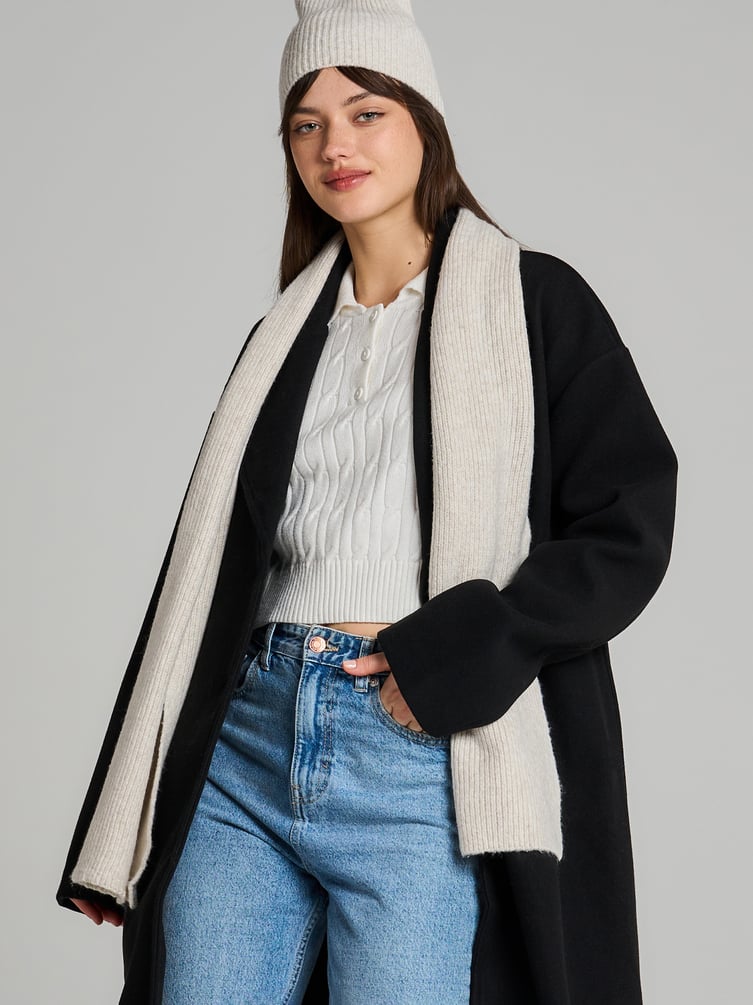 Зимний однотонный шарф