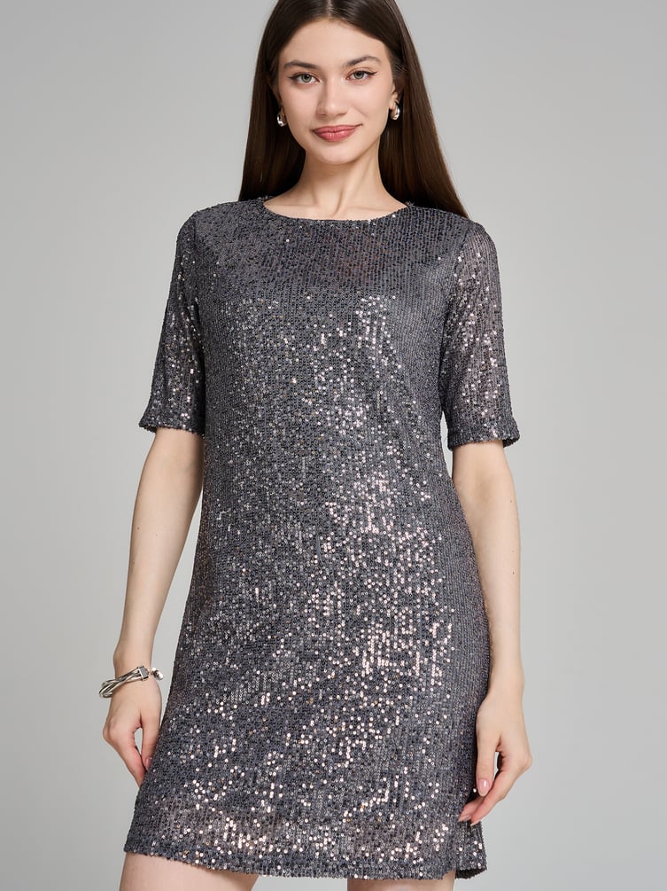 Вечернее блестящее платье с пайетками