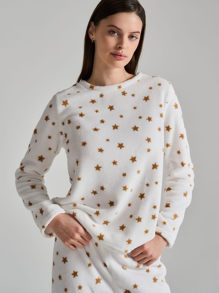 Плюшевая пижама со звездочками