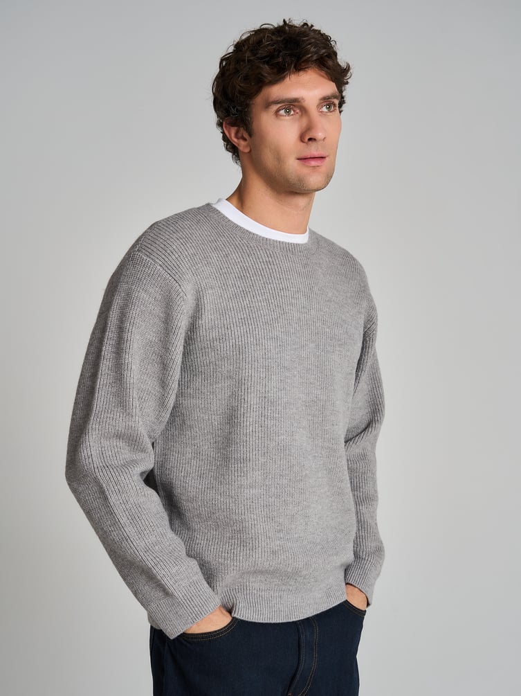 Джемпер вязаный теплый