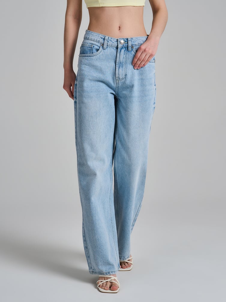 Джинсы широкие