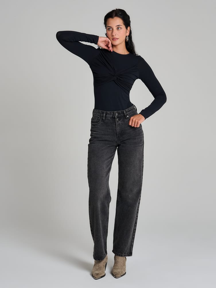 Облегающее боди-блузка с драпировкой и длинным рукавом