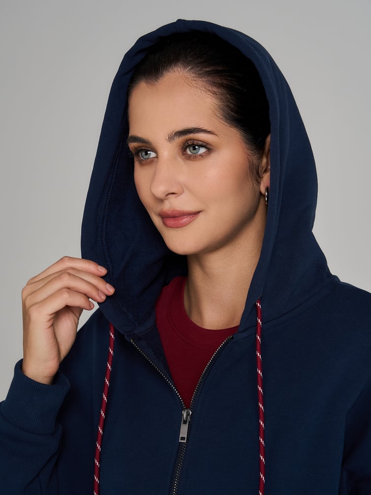 Толстовка с капюшоном