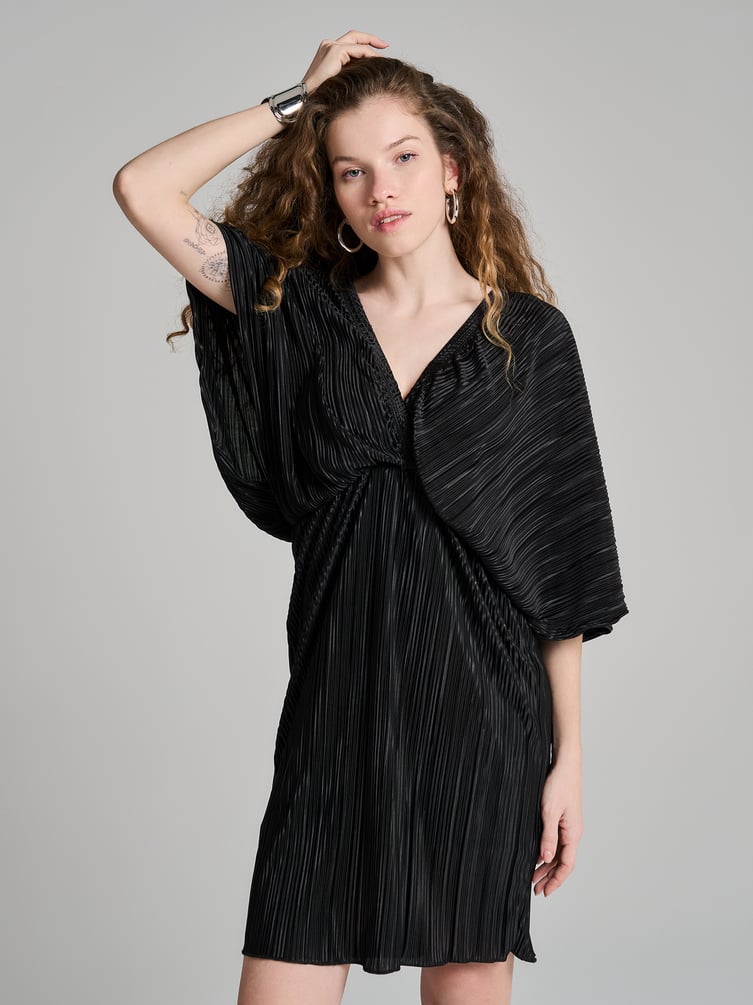 Платье мини вечернее