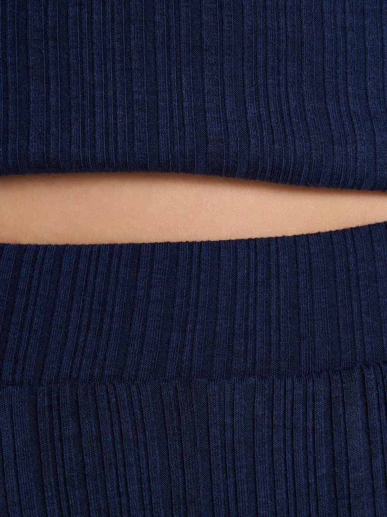 Пижама из вискозы с брюками