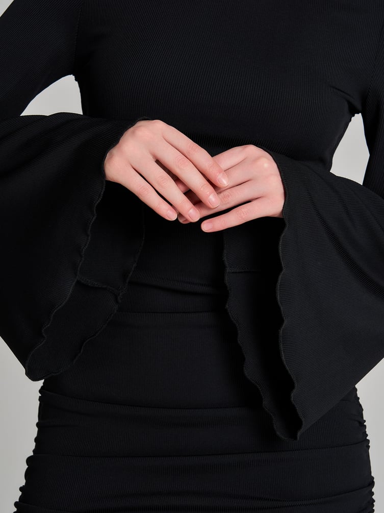 Короткое платье лапша с завязками