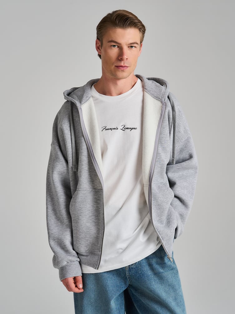 Футболка оверсайз с принтом на спине