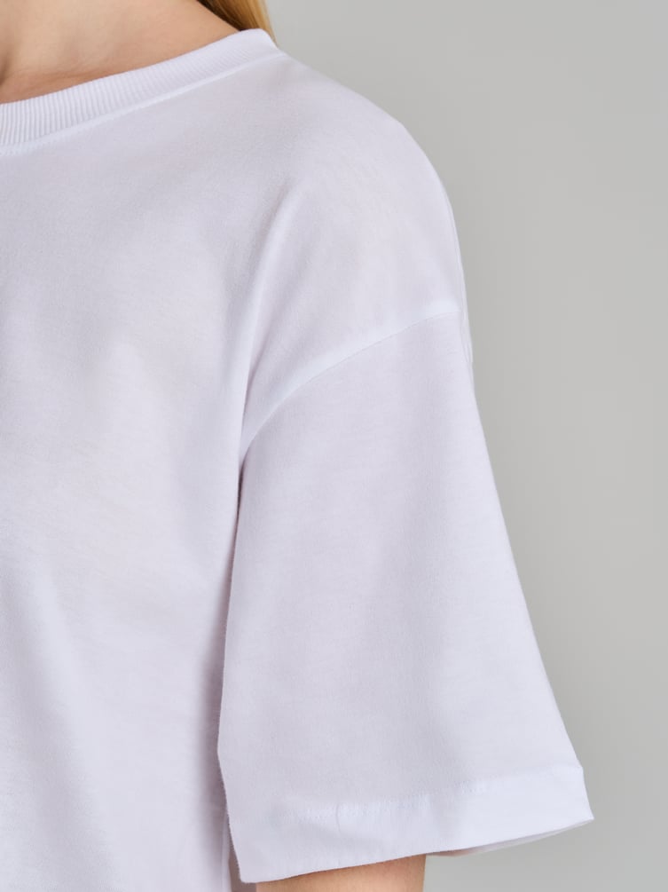 Пижама с футболкой и штанами в полоску