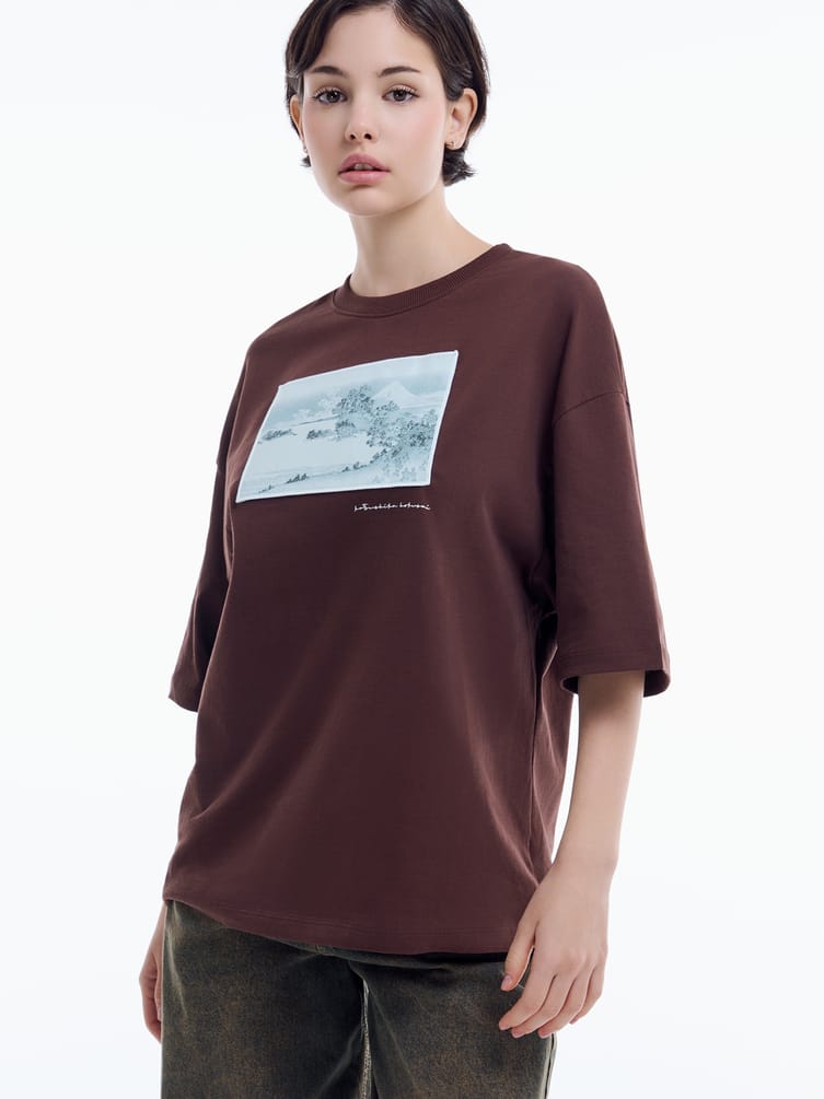 Футболка оверсайз с патчем гравюры