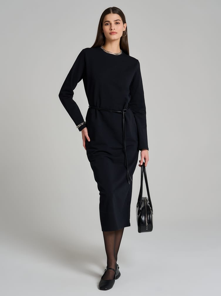 Платье длинное с карманами