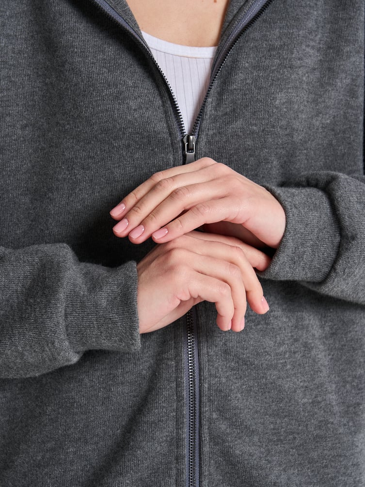 Толстовка с капюшоном трикотажная