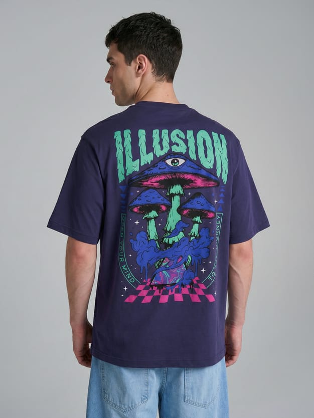 Футболка с принтом грибов на спине