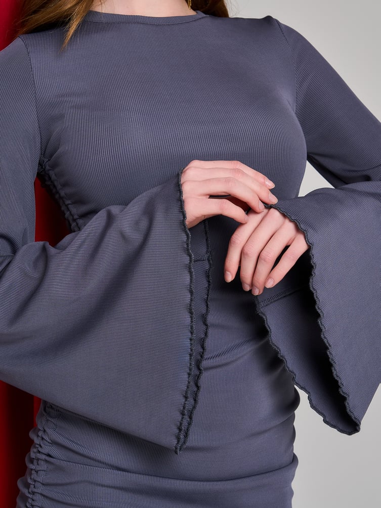 Короткое платье лапша с завязками