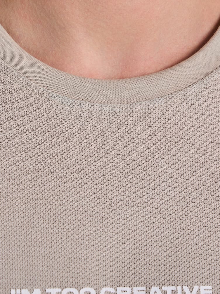 Футболка трикотажная с надписью