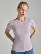 Футболка в рубчик с внешними швами