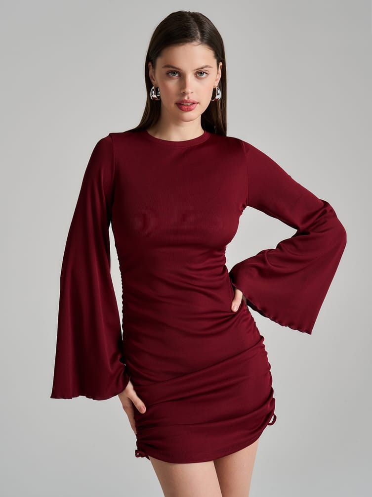 Короткое платье лапша с завязками