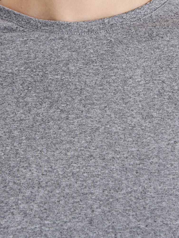 Футболка приталенная с коротким рукавом